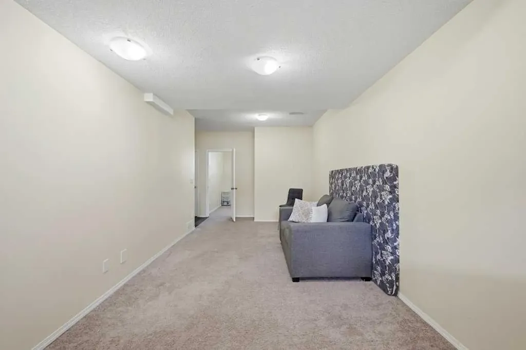 141 Martin Crossing Crescent NE Calgary AB T3J3S9