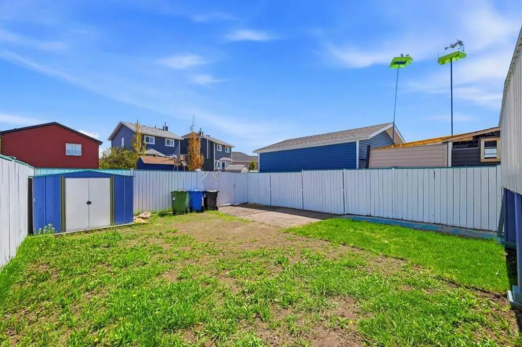 141 Martin Crossing Crescent NE Calgary AB T3J3S9