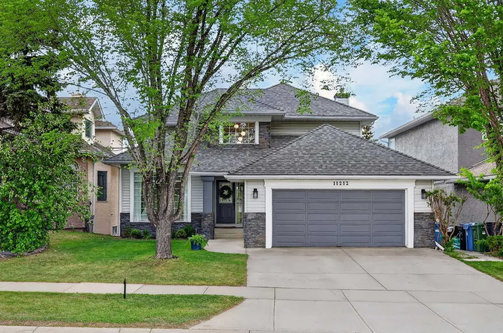 11212 Valley Ridge Drive NW Calgary AB T3B 5L8