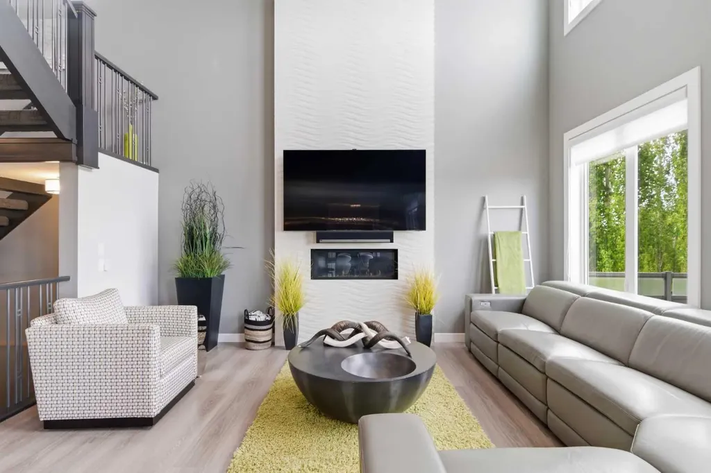 248 Aspenmere Circle Chestermere AB T1X 0T6