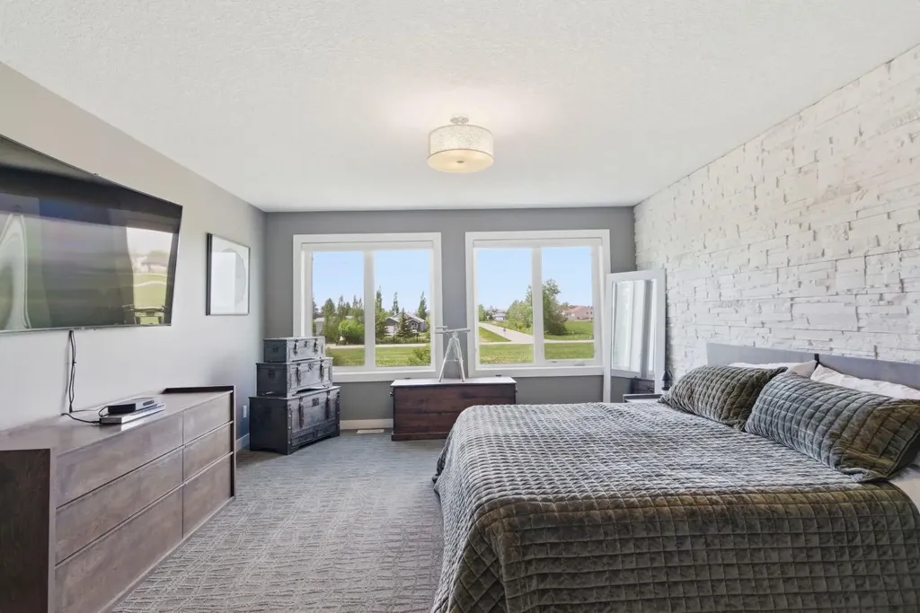 248 Aspenmere Circle Chestermere AB T1X 0T6