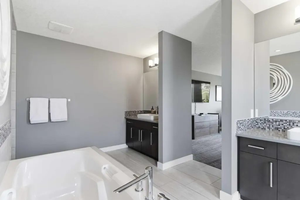 248 Aspenmere Circle Chestermere AB T1X 0T6