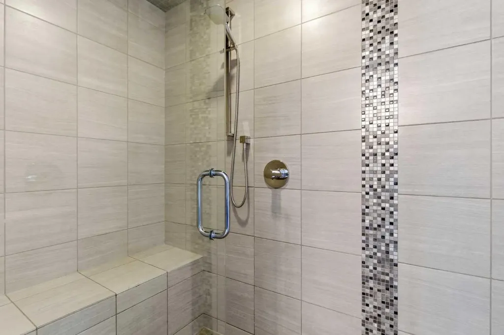 248 Aspenmere Circle Chestermere AB T1X 0T6