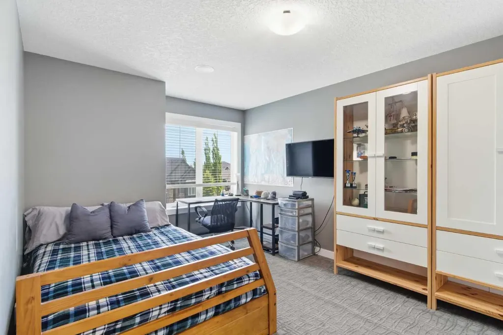 248 Aspenmere Circle Chestermere AB T1X 0T6