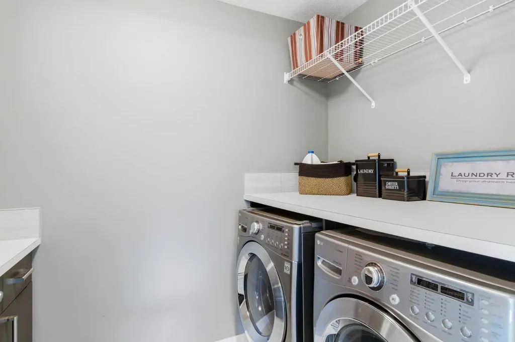 248 Aspenmere Circle Chestermere AB T1X 0T6