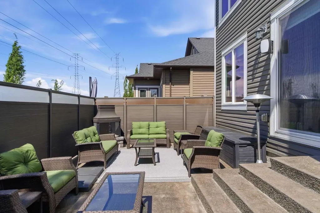248 Aspenmere Circle Chestermere AB T1X 0T6
