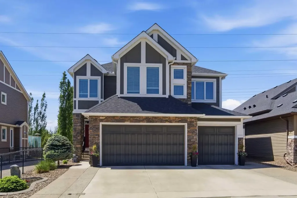 248 Aspenmere Circle Chestermere AB T1X 0T6