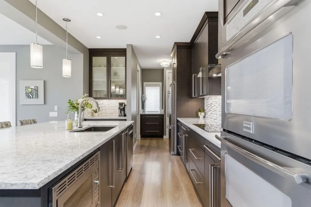 248 Aspenmere Circle Chestermere AB T1X 0T6