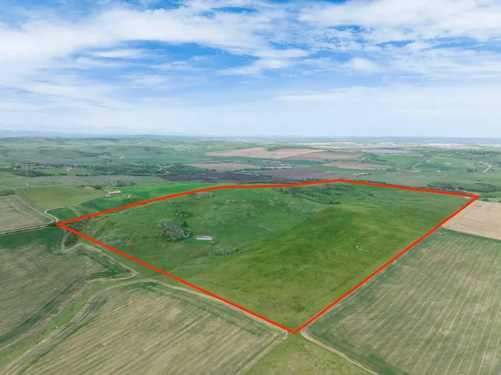 96 Street W Rural Foothills County AB T1S 3K4