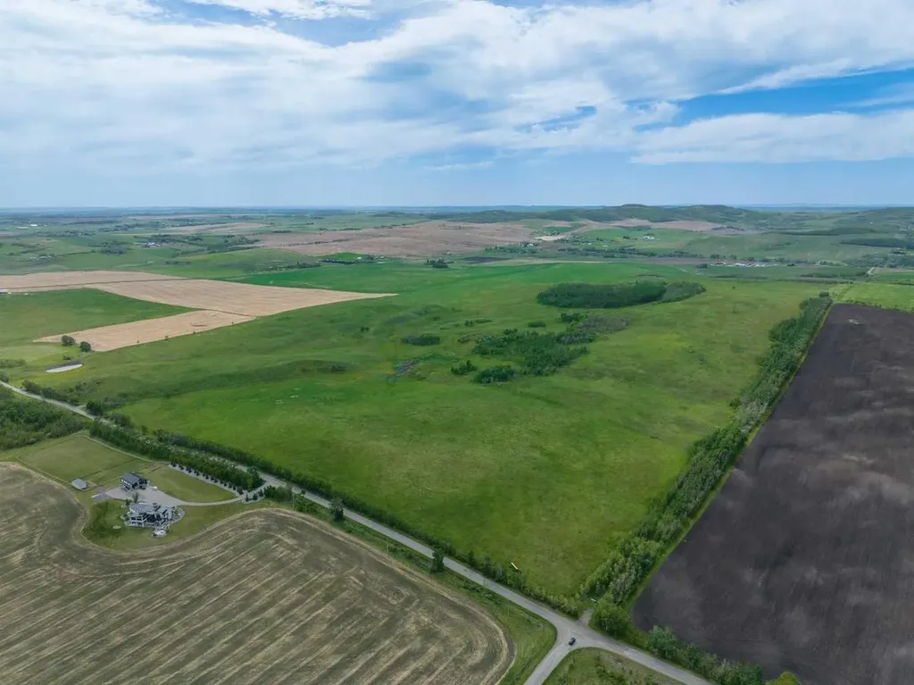 96 Street W Rural Foothills County AB T1S 0V1