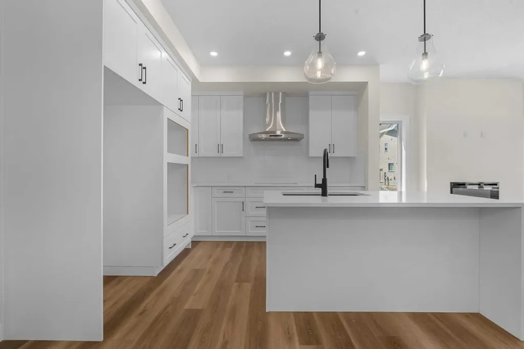 568 Buffaloberry Manor SE Calgary AB T3M3Z1