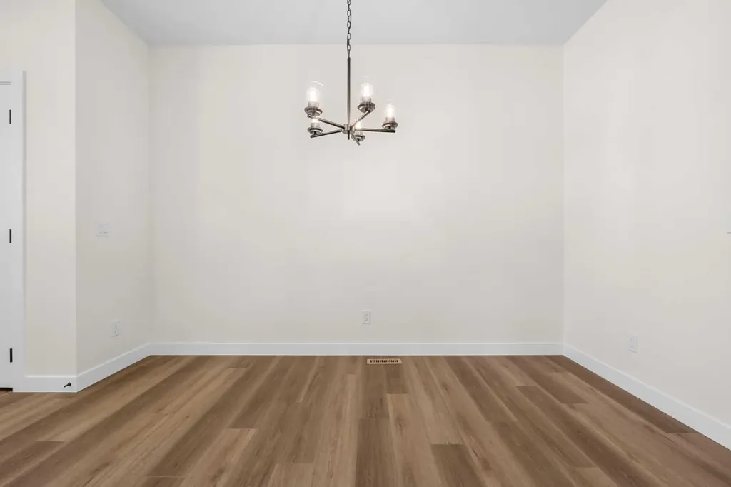 568 Buffaloberry Manor SE Calgary AB T3M3Z1