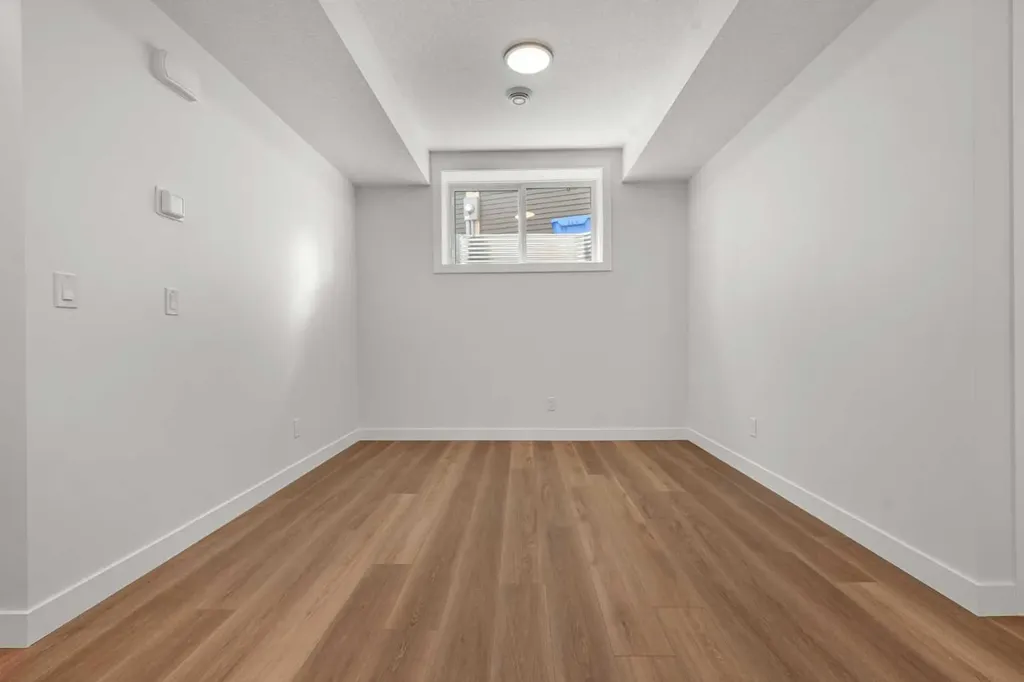 568 Buffaloberry Manor SE Calgary AB T3M3Z1