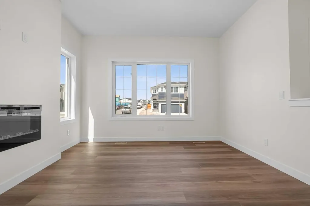 568 Buffaloberry Manor SE Calgary AB T3M3Z1