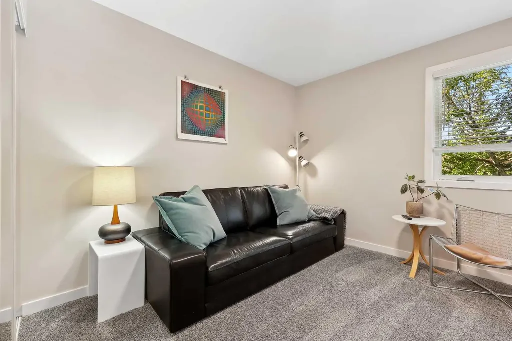 109 Coachway Lane SW Calgary AB T3H 2V9