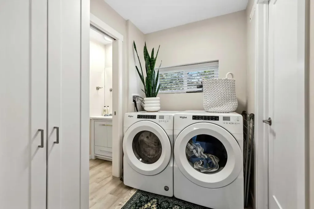 109 Coachway Lane SW Calgary AB T3H 2V9
