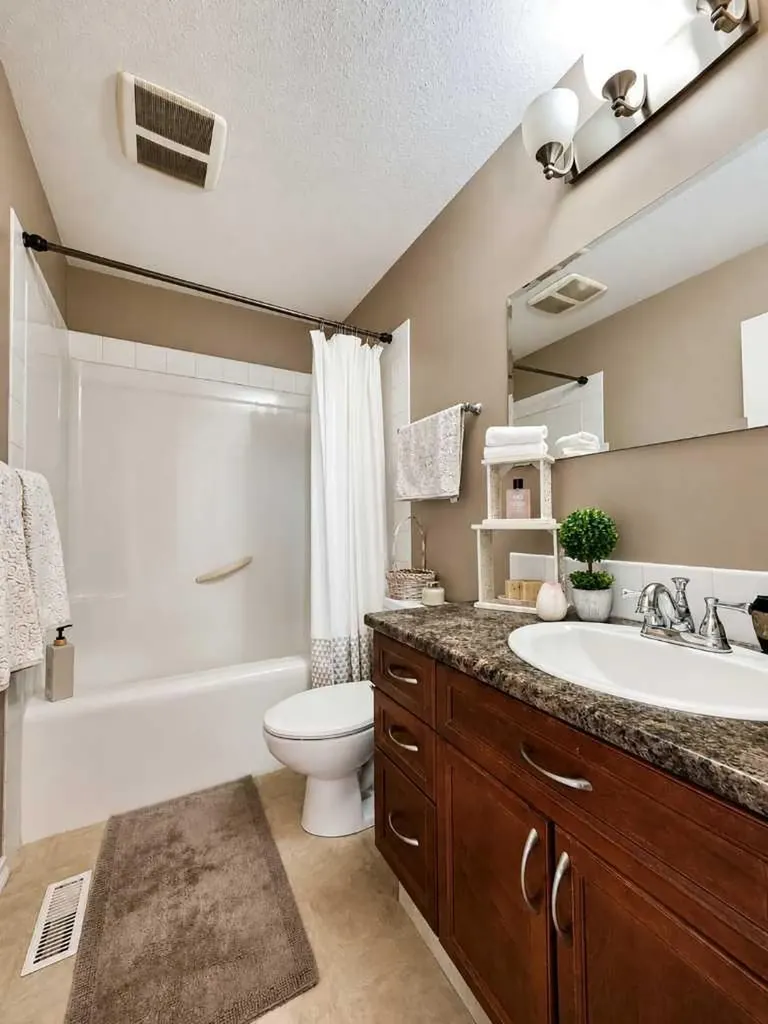 114 Moberly Road Grande Cache AB T0E0Y0