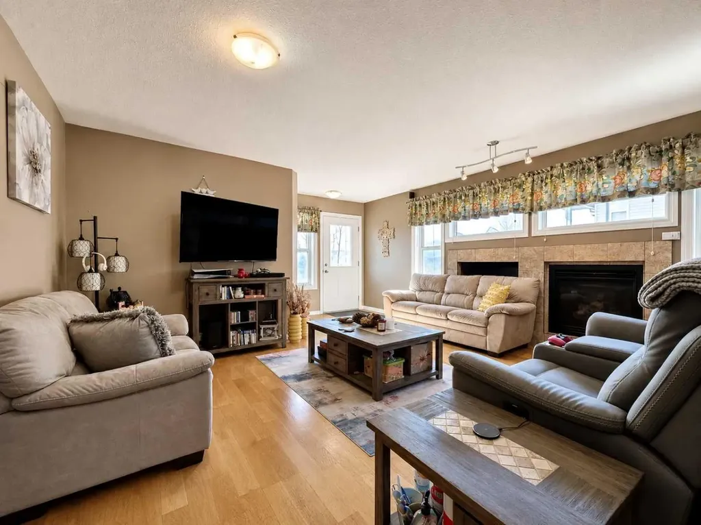 114 Moberly Road Grande Cache AB T0E0Y0