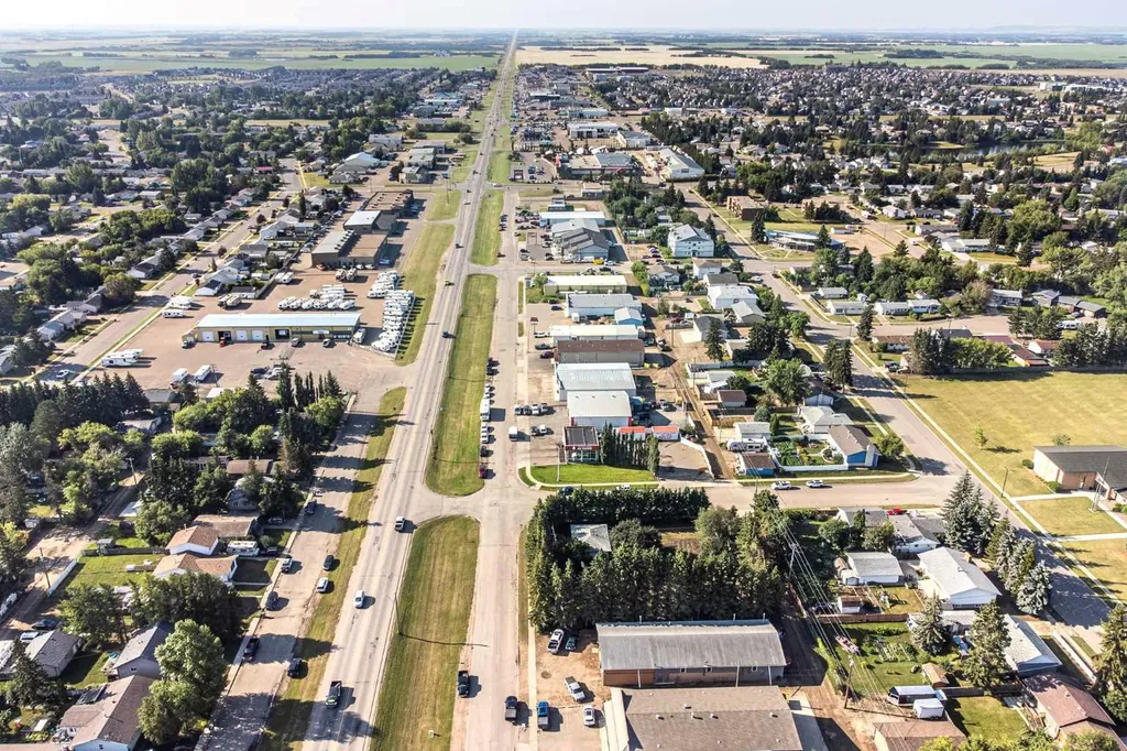 3302 50 Avenue Lloydminster AB T9V 0V6