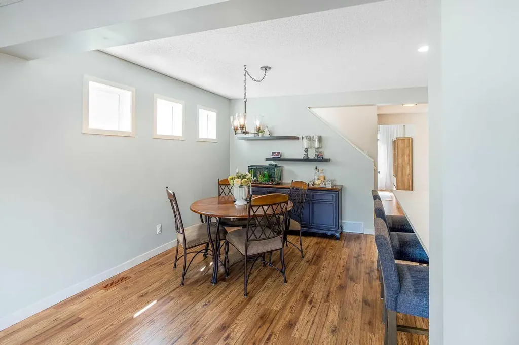 24 Copperpond Road SE Calgary AB T2Z 0L7