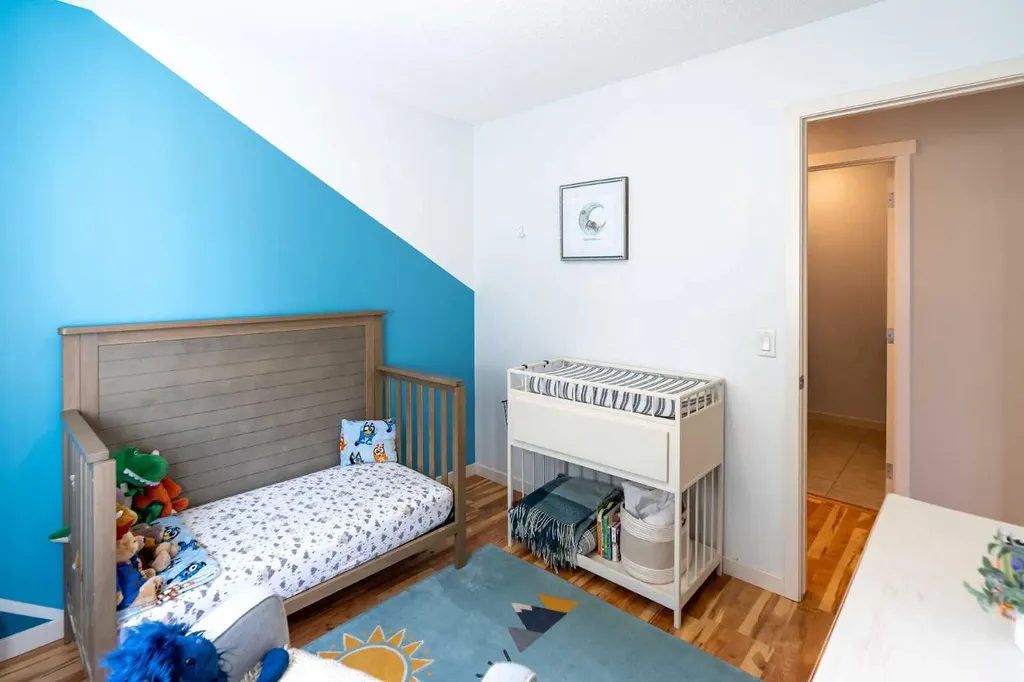 24 Copperpond Road SE Calgary AB T2Z 0L7