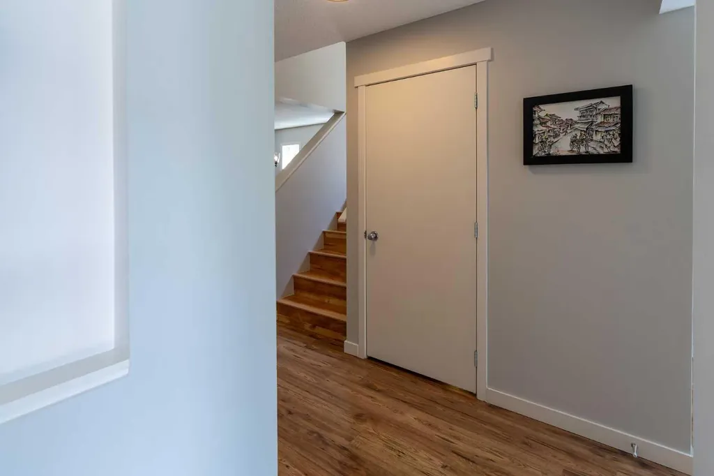 24 Copperpond Road SE Calgary AB T2Z 0L7