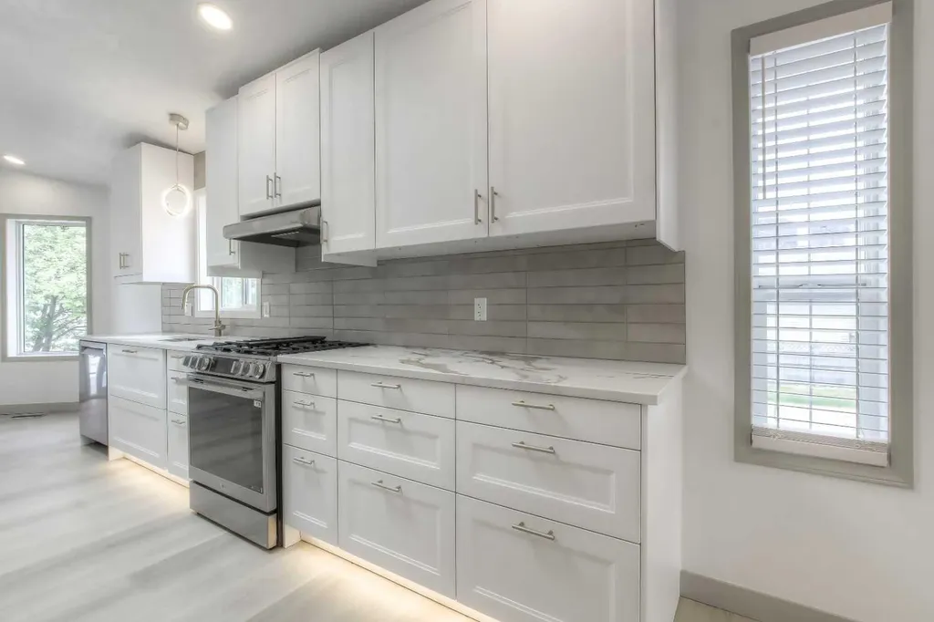 81 Coventry Circle NE Calgary AB T3K 4Y8