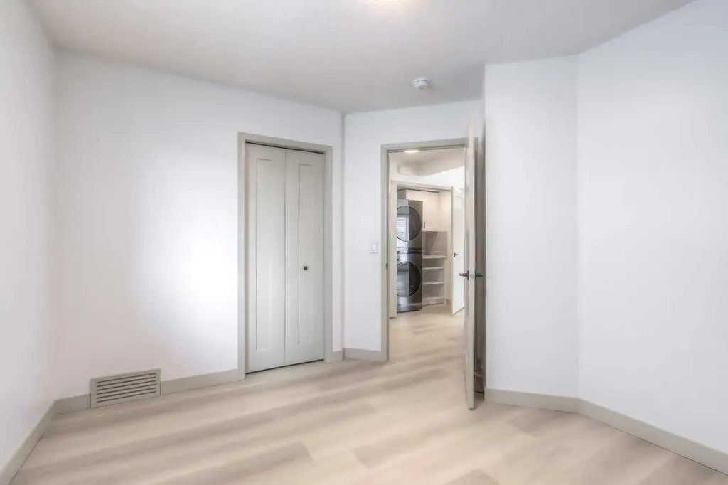 81 Coventry Circle NE Calgary AB T3K 4Y8