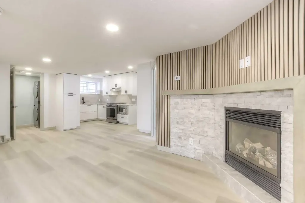 81 Coventry Circle NE Calgary AB T3K 4Y8