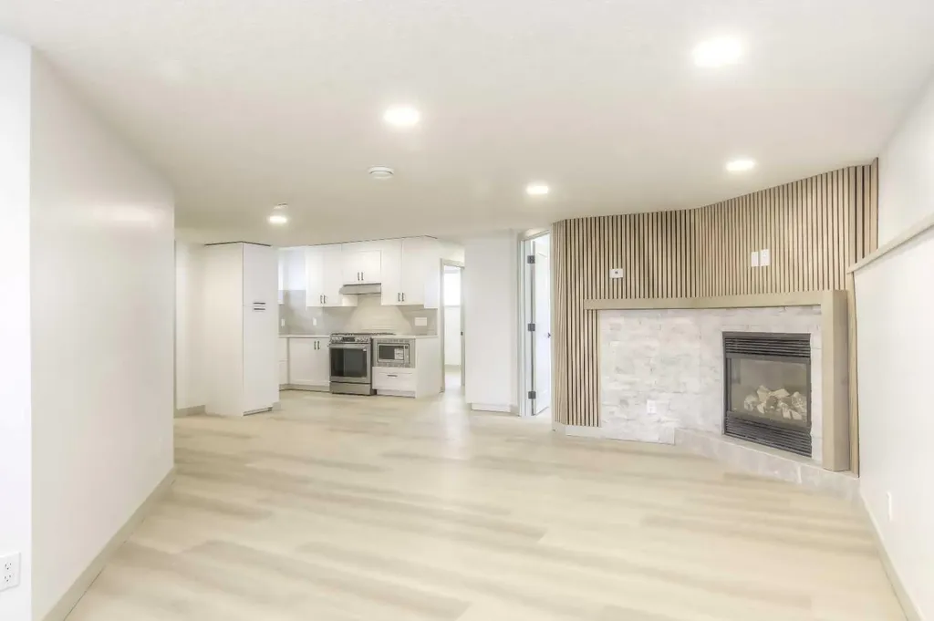 81 Coventry Circle NE Calgary AB T3K 4Y8