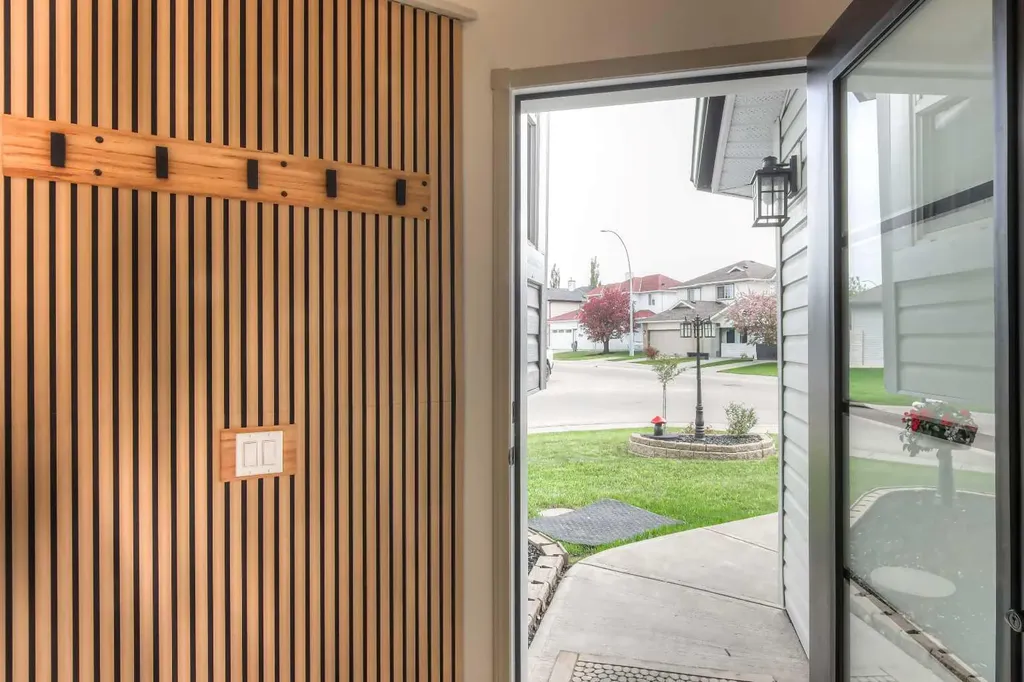 81 Coventry Circle NE Calgary AB T3K 4Y8