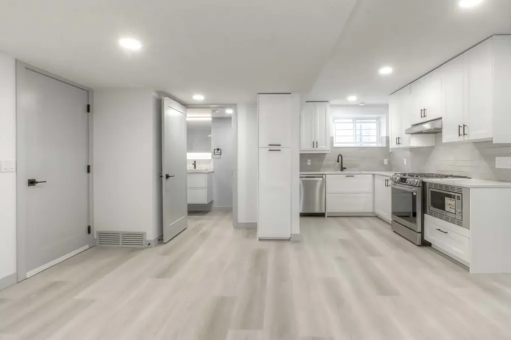 81 Coventry Circle NE Calgary AB T3K 4Y8