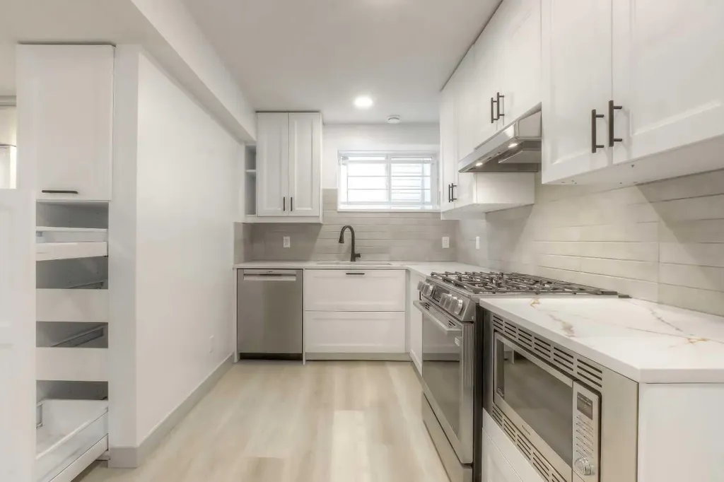 81 Coventry Circle NE Calgary AB T3K 4Y8