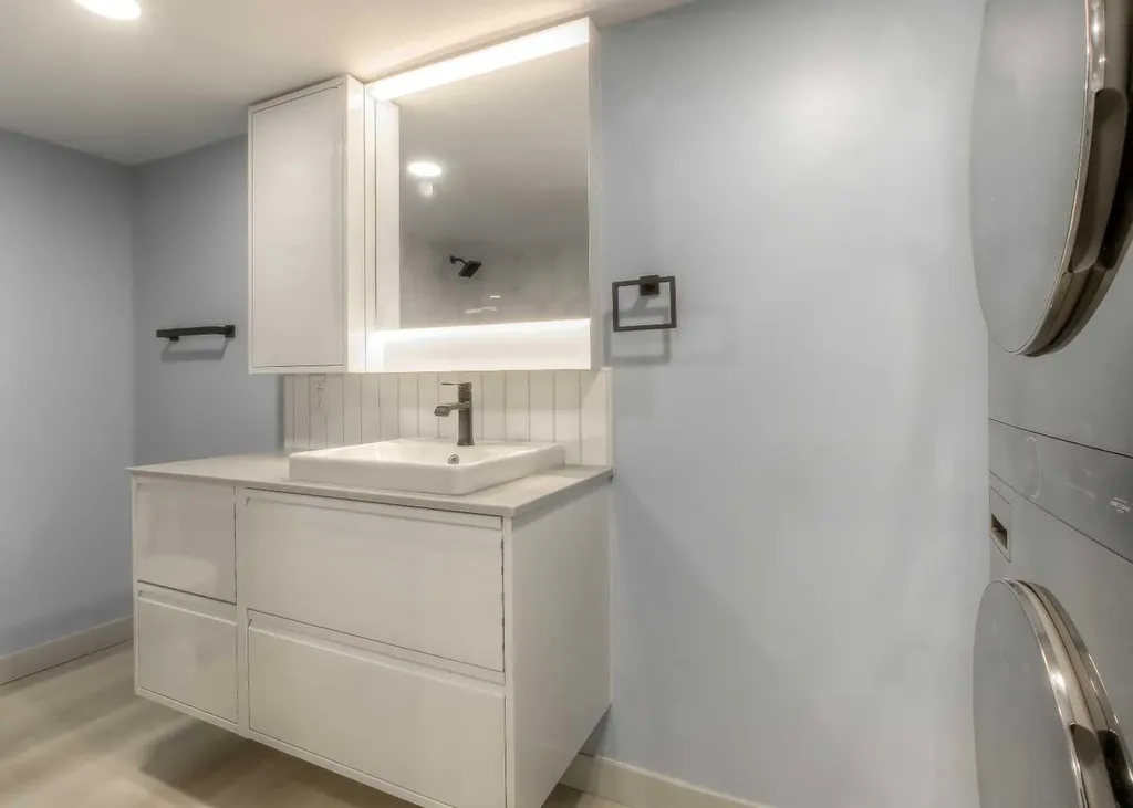 81 Coventry Circle NE Calgary AB T3K 4Y8
