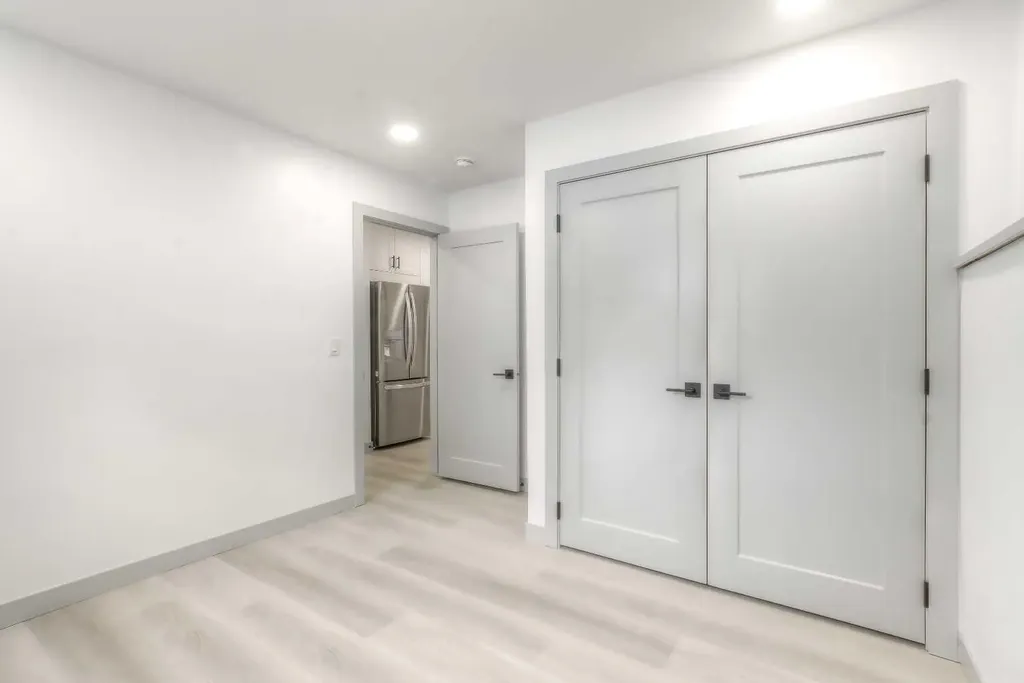 81 Coventry Circle NE Calgary AB T3K 4Y8