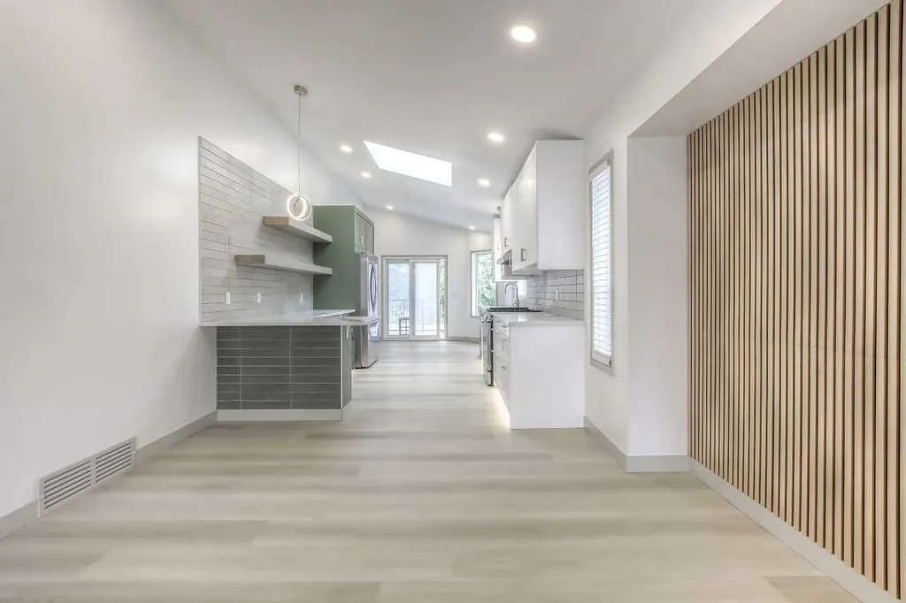 81 Coventry Circle NE Calgary AB T3K 4Y8