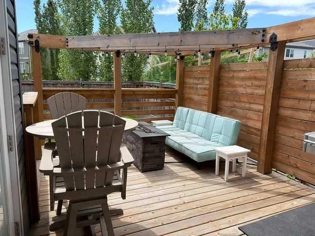 264 Auburn Bay Drive SE Calgary AB T3M 0S1