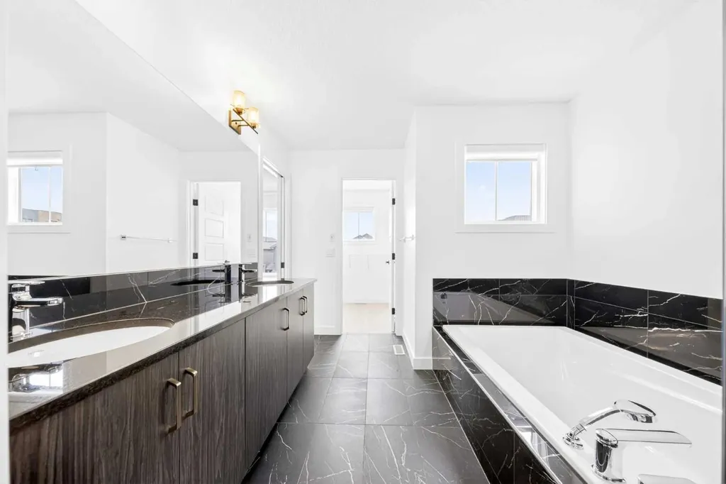 264 Edith Place NW Calgary AB T3R 2E1