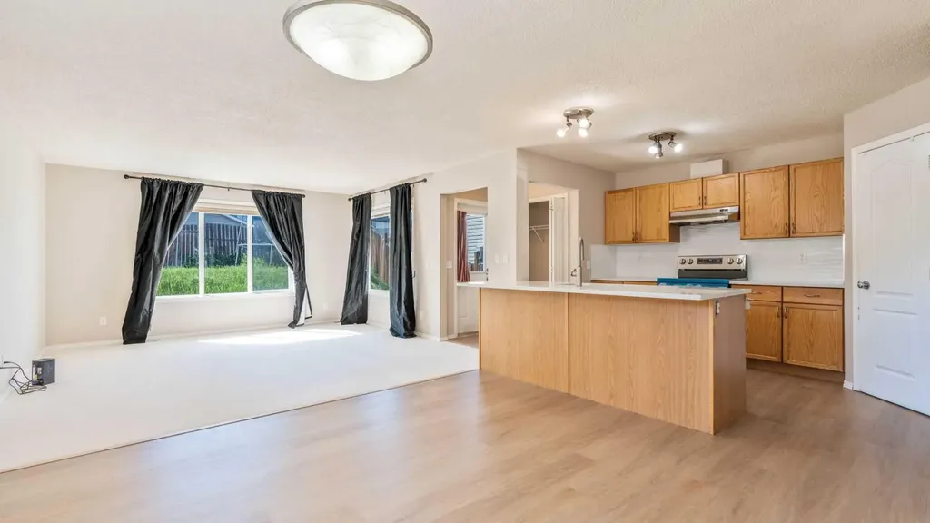 23 Taralake Road NE Calgary AB T3J 0B1