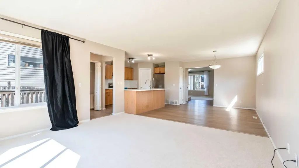 23 Taralake Road NE Calgary AB T3J 0B1