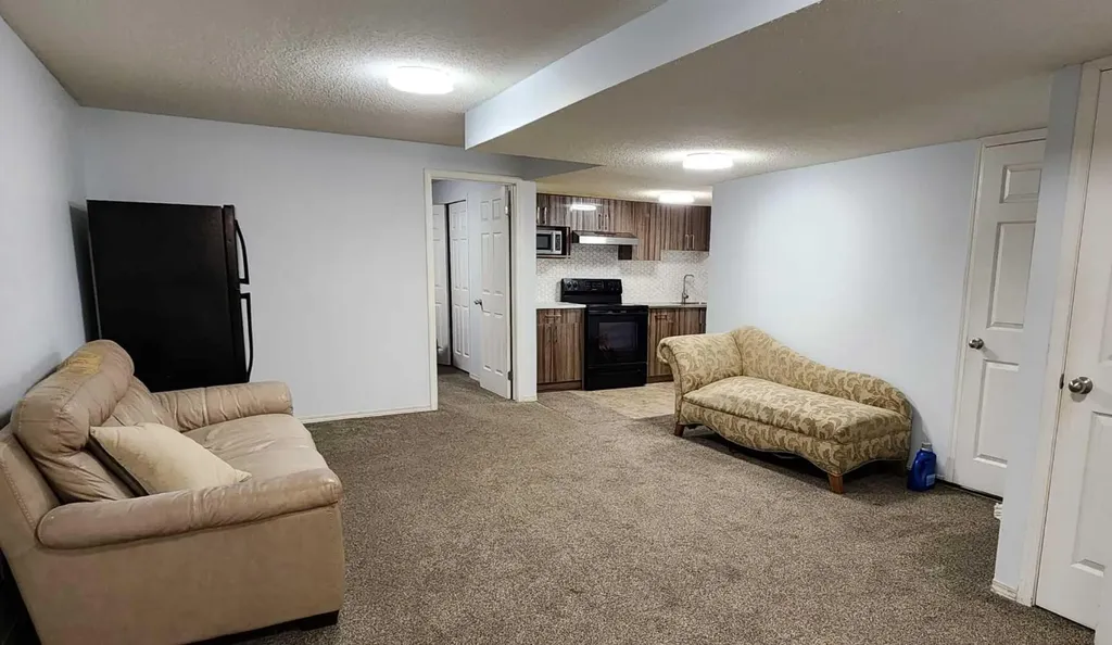 23 Taralake Road NE Calgary AB T3J 0B1