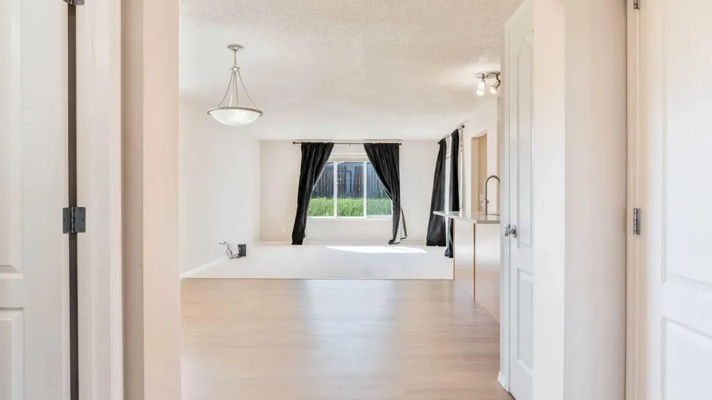 23 Taralake Road NE Calgary AB T3J 0B1