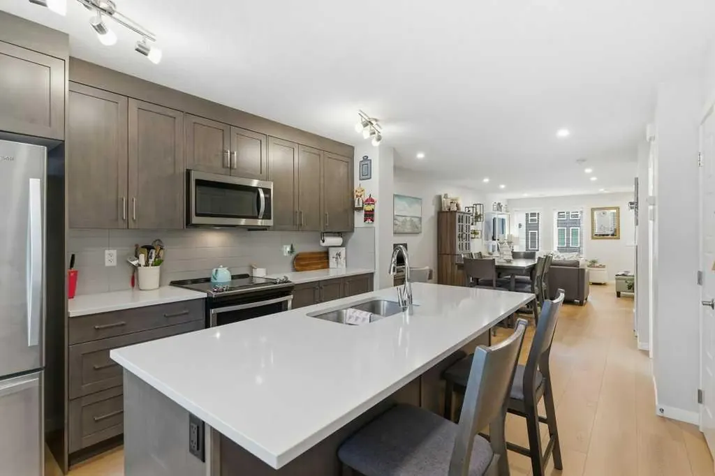 338 Seton Circle SE Calgary AB T3M 3H1