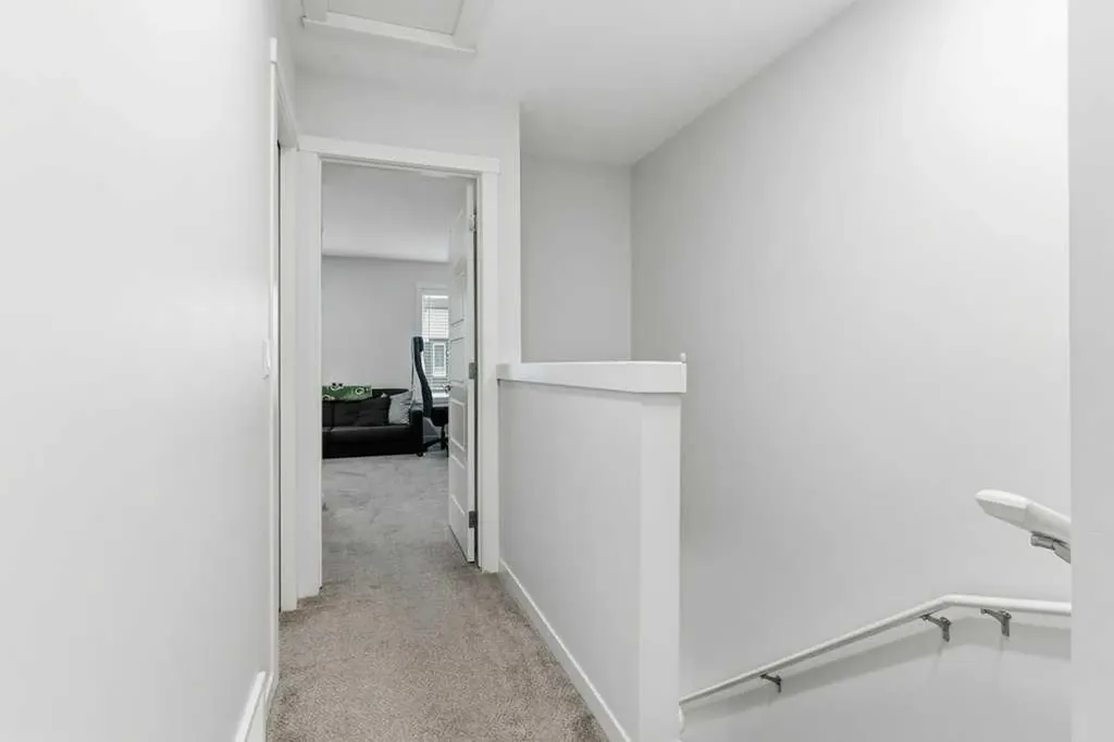 338 Seton Circle SE Calgary AB T3M 3H1