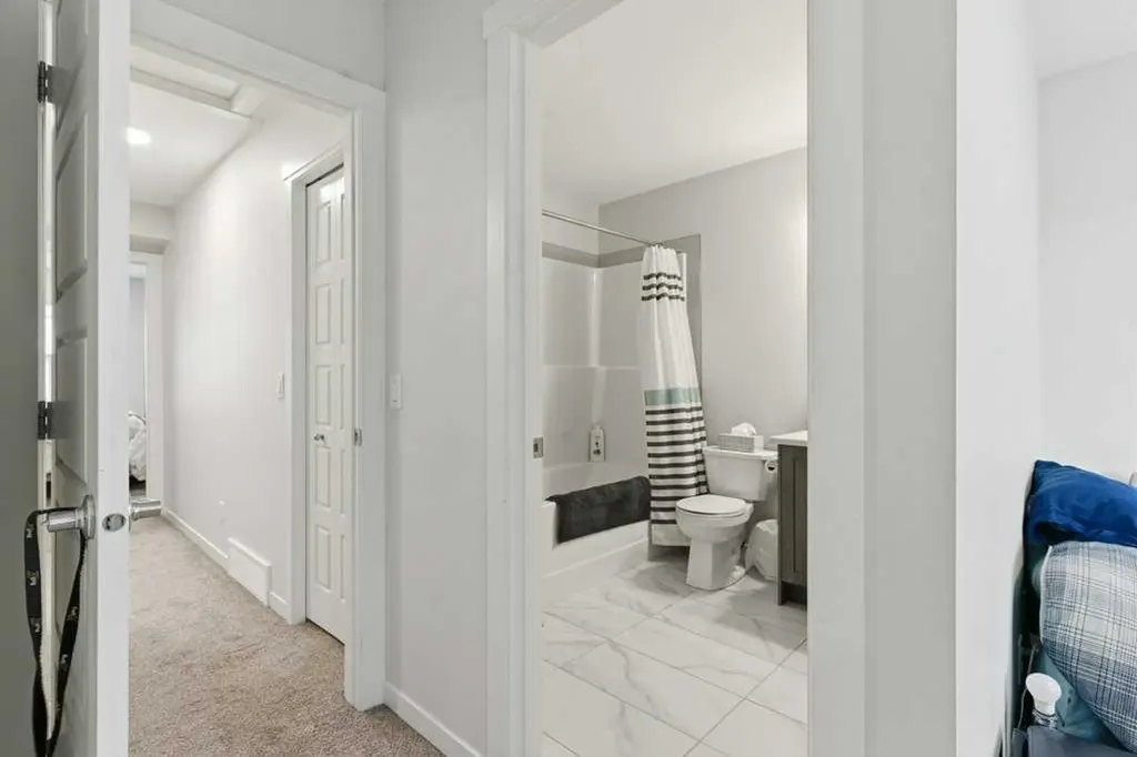 338 Seton Circle SE Calgary AB T3M 3H1