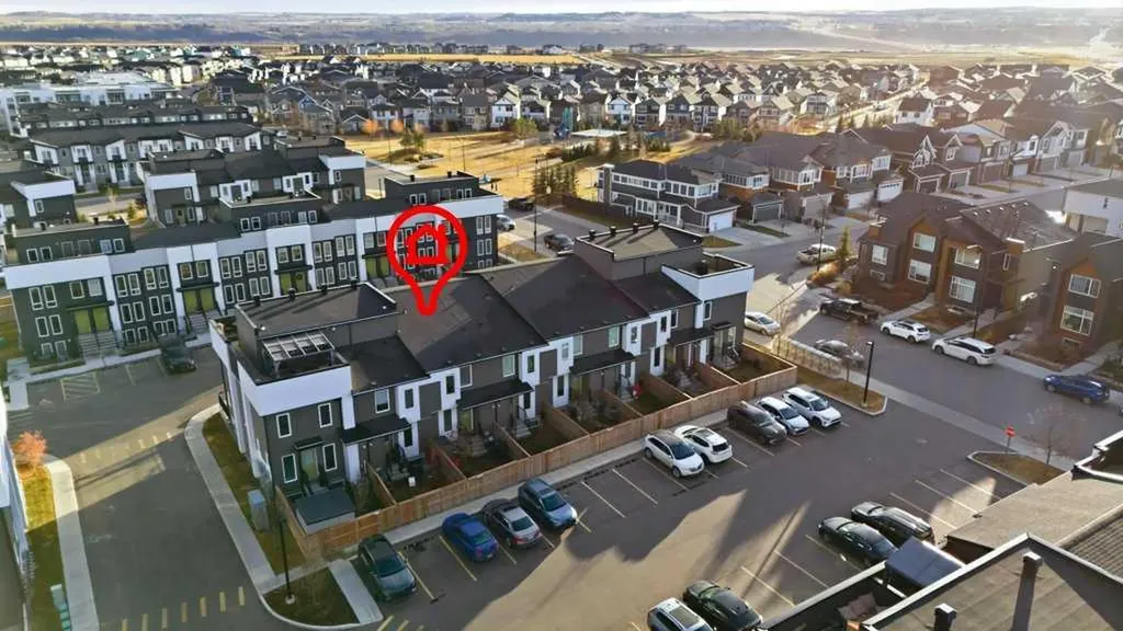 338 Seton Circle SE Calgary AB T3M 3H1