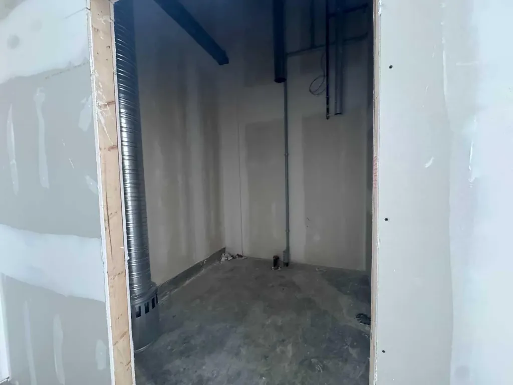 10960 42 Street NE Calgary AB T3N 2B8