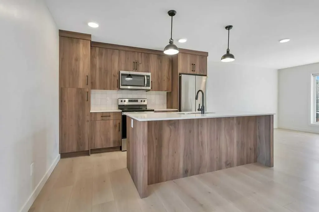 58 Lake Street Rural Red Deer County AB T4E 3C9