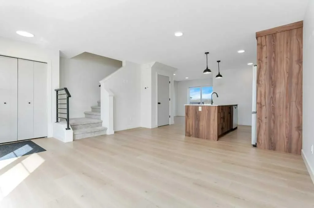 58 Lake Street Rural Red Deer County AB T4E 3C9