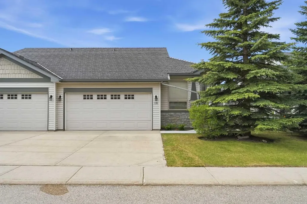 131 Springbank Terrace SW Calgary AB T3H 4S8
